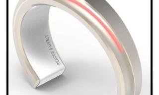 Beacon & Lively - Smart Jewelry To Keep Users Connected
