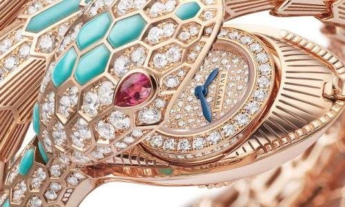 Bulgari's new Serpenti Misteriosi feature an ultra-small calibre