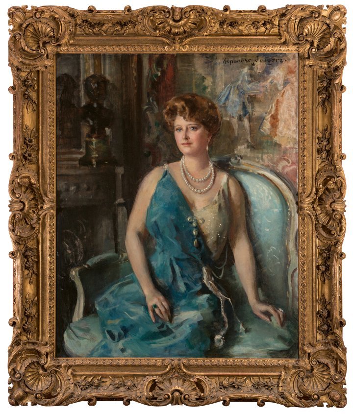 Portrait of Mrs. John E. Rovensky (Maisie Plant), Alphonse Jongers, early 20th century, oil on canvas. Gift of Mrs. Robert Grace. ©Courtesy of The Preservation Society of Newport County