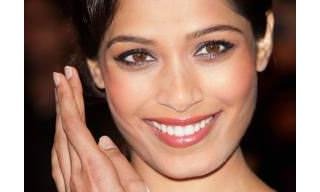 Chopard shown off by Freida Pinto