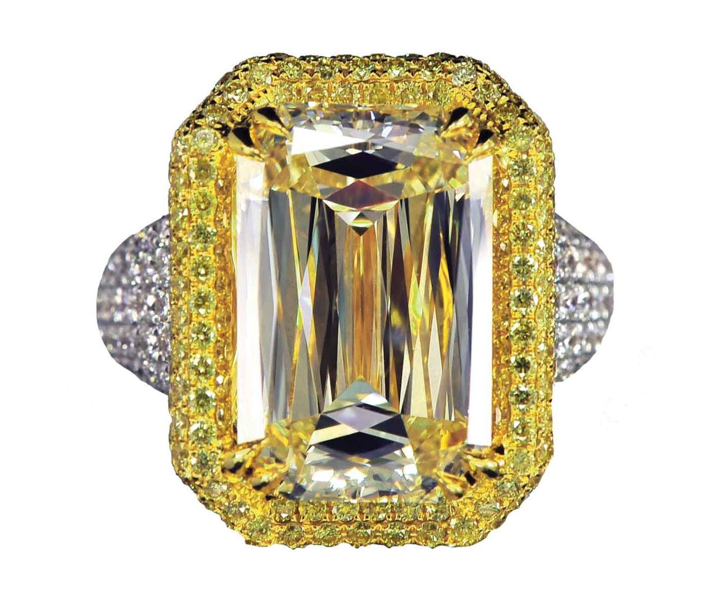 Ring by Lili Diamonds