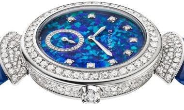 Bulgari Divas' Dream Minute Repeater, with an opal dial