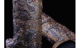 A.F.Vandevorst and Diarough to launch a pair of diamond Boots