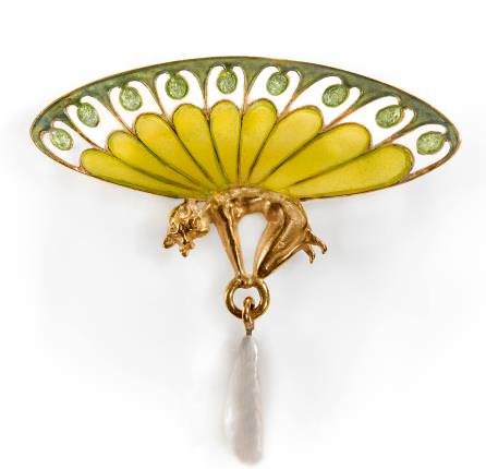 René Lalique (French, 1860-1945), Winged Sylph Brooch, c. 1900. Collection of Richard H. Driehaus. © 2014 Artists Rights Society (ARS), New York / ADAGP, Paris. Photograph by John A. Faier, 2014