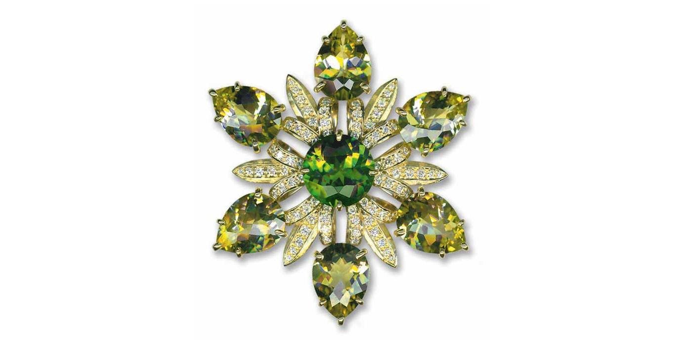 Brooch by Bielka