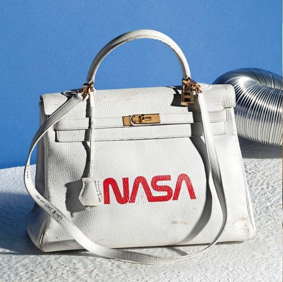 HERMÈS, 1996, EXECUTED IN 2009 A RARE AND UNIQUE PAINTED WHITE & RED ARDENNES LEATHER NASA RETOURNE KELLY 35 WITH GOLD HARDWARE BY TOM SACHS ESTIMATE: £20,000-30,000