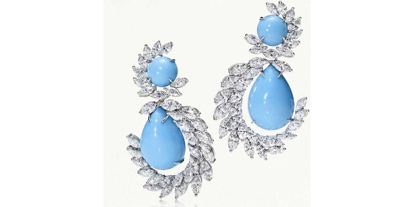 Harry Winston Emerald and Diamond Cluster Earrings HarryWinston  HighJewelry  Diamond cluster earrings Diamond jewelry designs Jewelry