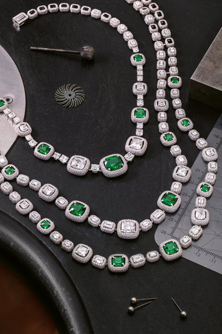 Messika Know How 2025, Mille Feux Tsavorite necklace