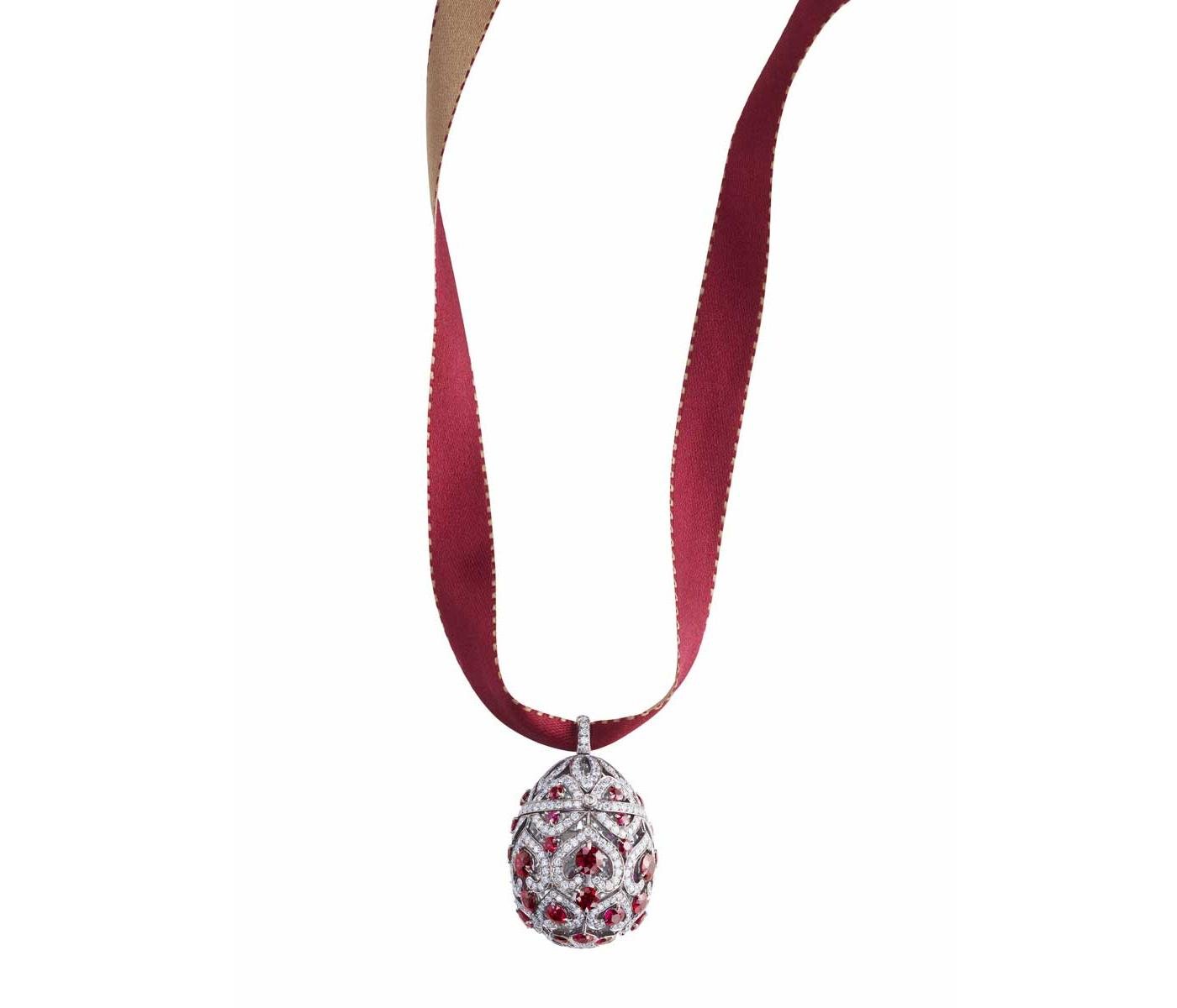 Egg pendant by Fabergé