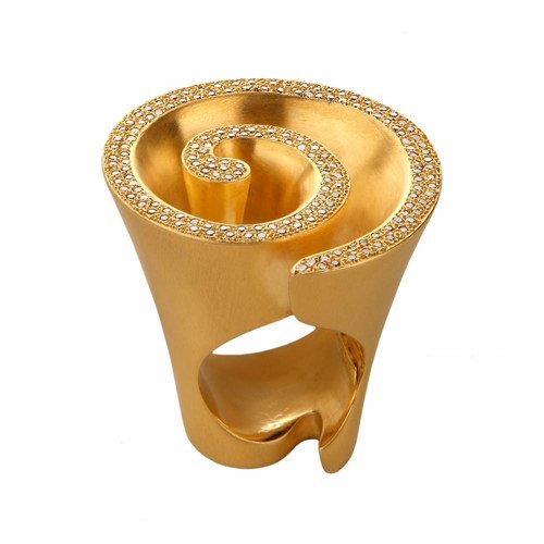 B.Rawlings: Jewelry that Make a Statement!