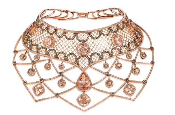 Le Vian collar