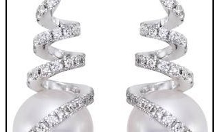 Mastoloni - The pure beauty of exquisite pearls.