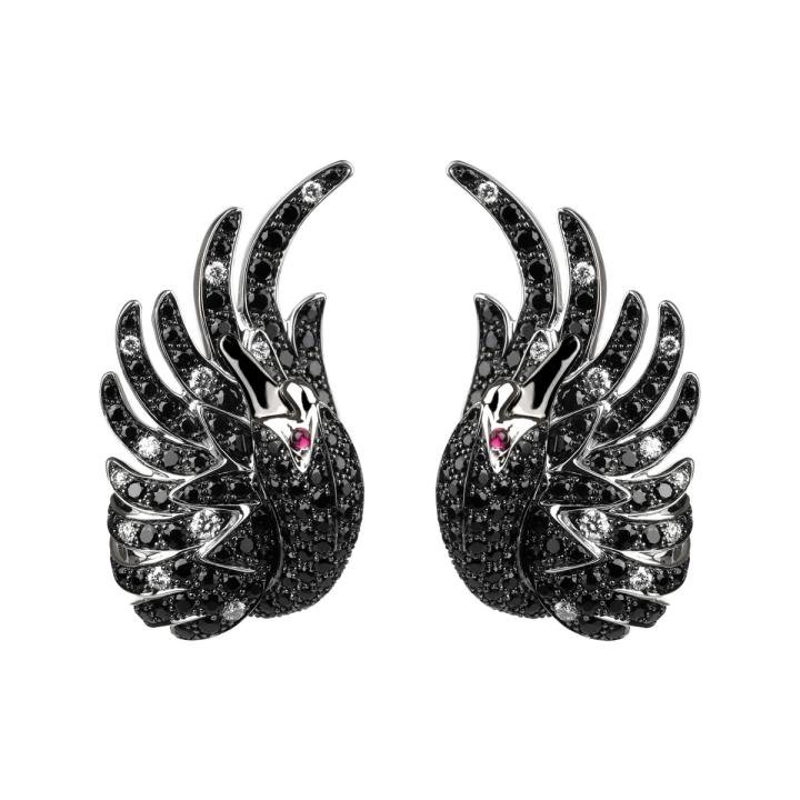 BOUCHERON black sapphire earrings