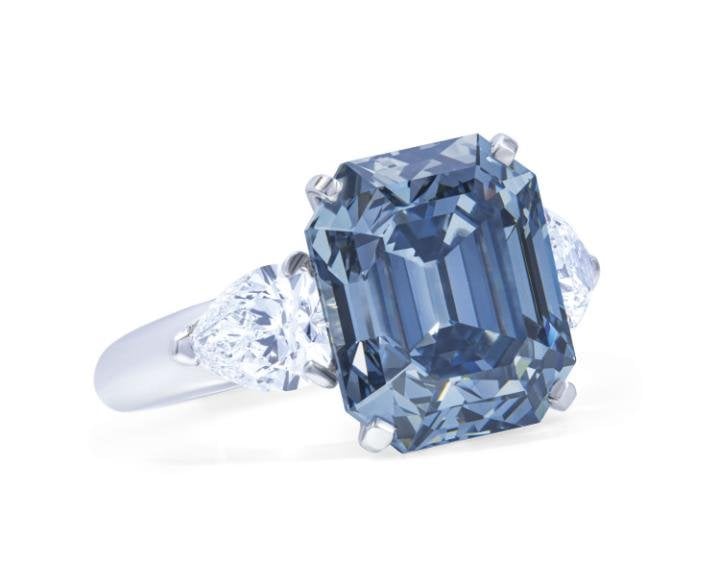 Fancy Deep Blue Diamond ring of 7.03 carats mounted by Moussaieff