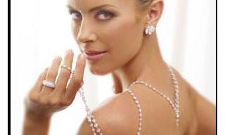 Top Ford model launches the new face of Rahaminov Diamonds