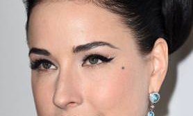 Dita Von Teese shines wearing Avakian High Jewellery