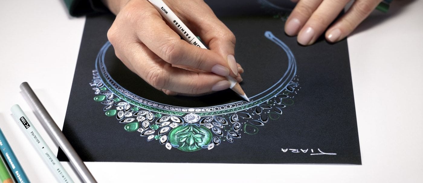 Bulgari commemorates the Queen's Platinum Jubilee