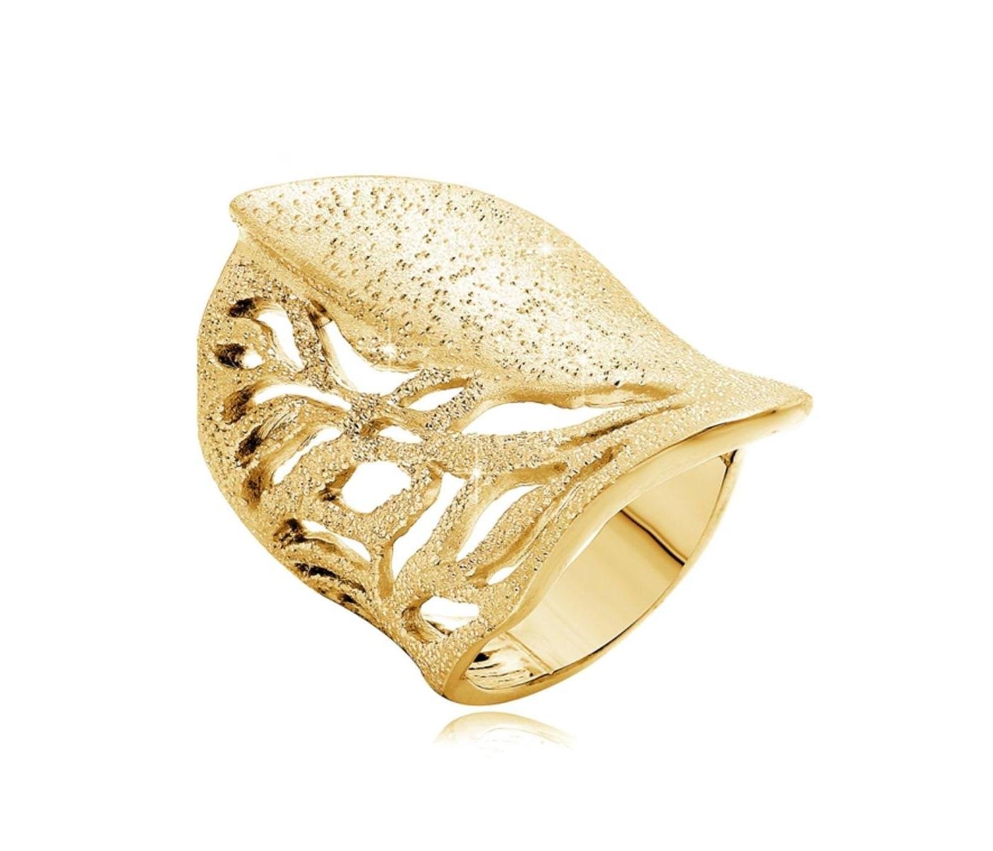 Ring by Charles Garnier