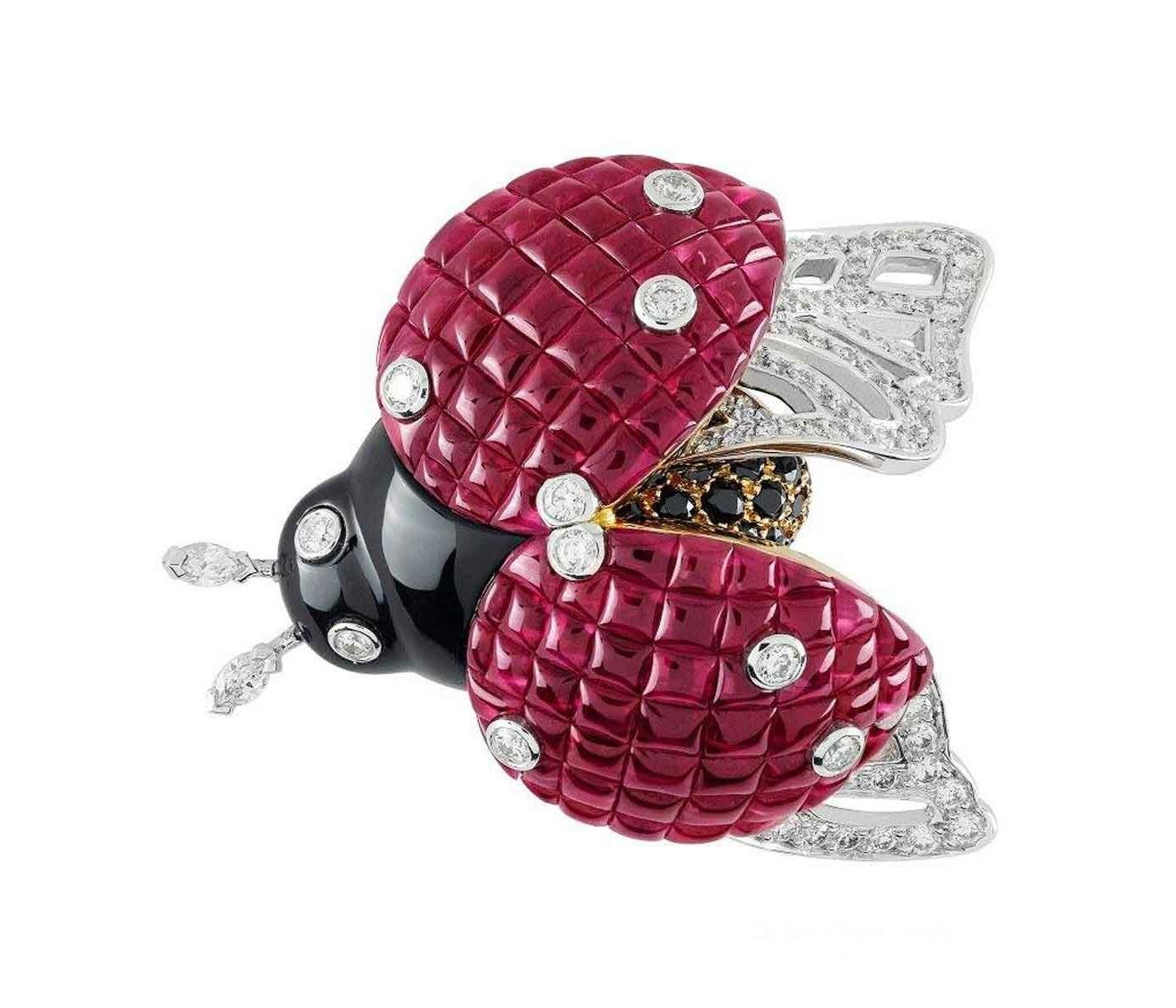 Clip by Van Cleef and Arpels