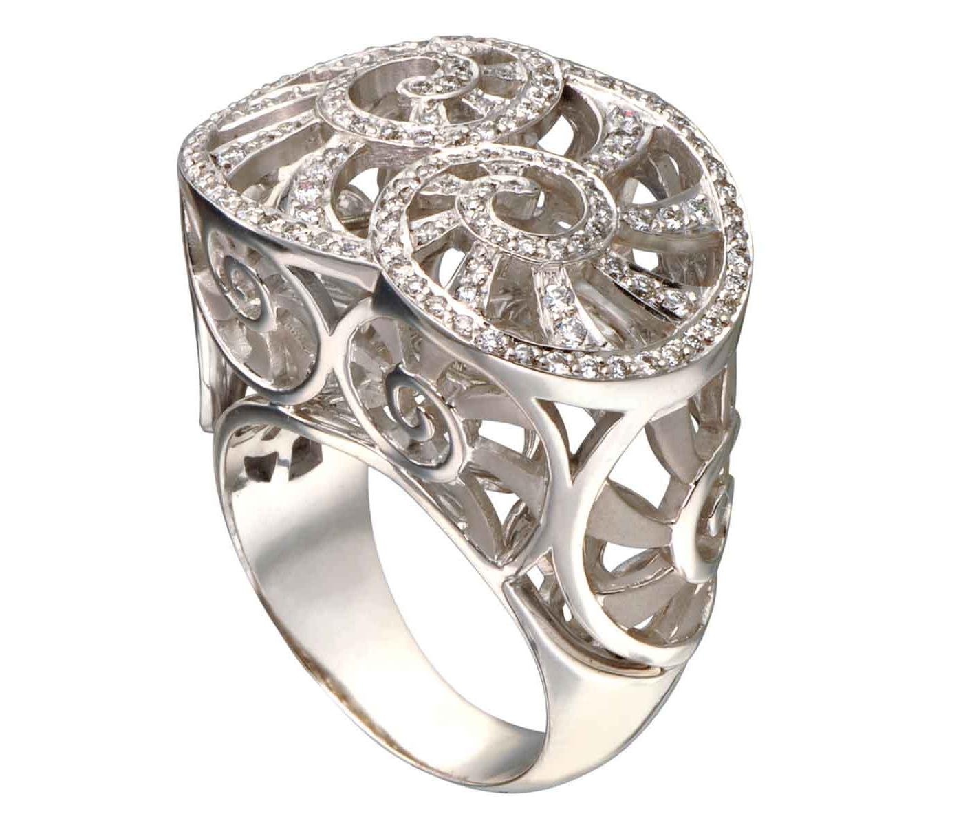 Ring by Carrera y Carrera