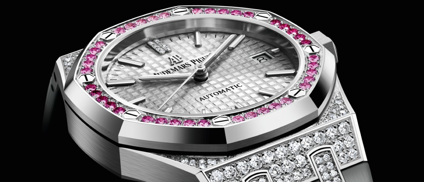 Audemars Piguet: new takes on the Royal Oak Selfwinding in 37 mm