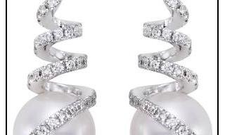 Mastoloni - The pure beauty of exquisite pearls.