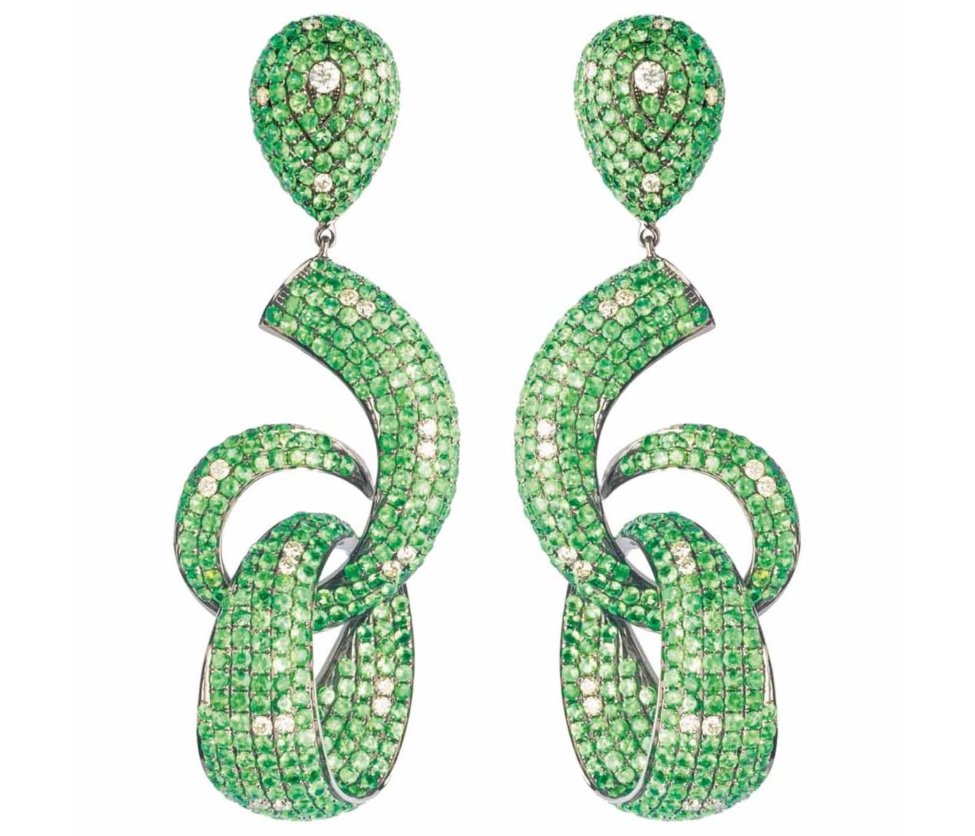 Earrings by Goldesign