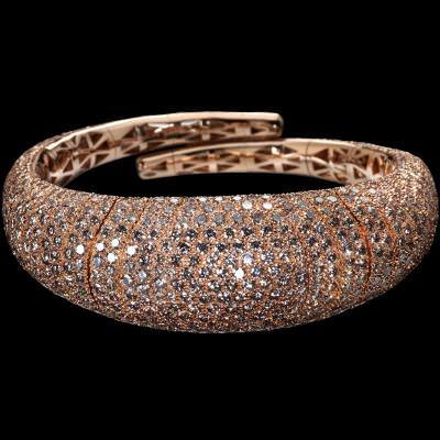Mattia Cielo Iguana Collection