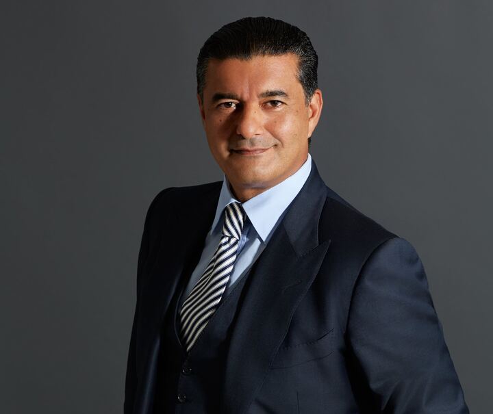 Jacob Arabo founded his jewellery brand in 1986. He then launched his first timepieces in 2001.