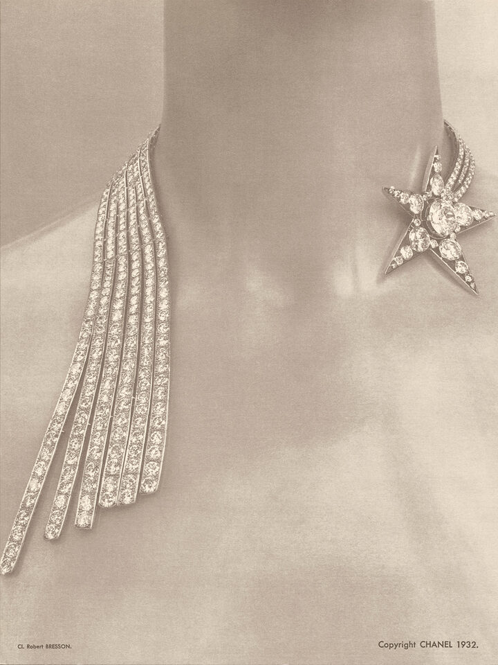 Bijoux de Diamants high jewellery collection press kit, 1932. Comète necklace. Robert Bresson Photography, Bijoux de Diamants, Chanel, 1932. ©Adagp, Paris 2024. Courtesy of Chanel